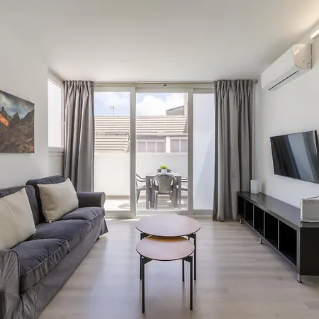 House In Palmas Near Playa De Canteras